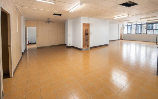 中和建八路｜50坪廠辦倉庫・二樓有電梯