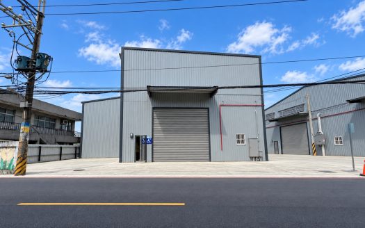樹林廠房出租｜指南客運總站旁・新建123坪鐵皮廠房｜房產棟哥
